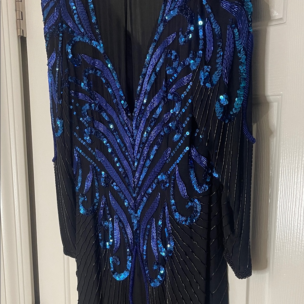 A.J. Bari Black Long Sleeve Dress with Blue Sequin Detail - Picture 7 of 14
